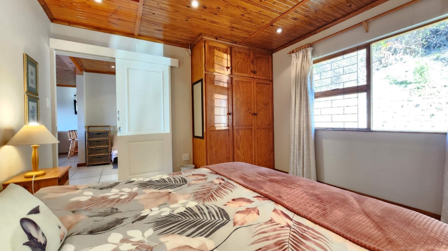 2 Bedroom Property for Sale in Brenton On Lake Western Cape